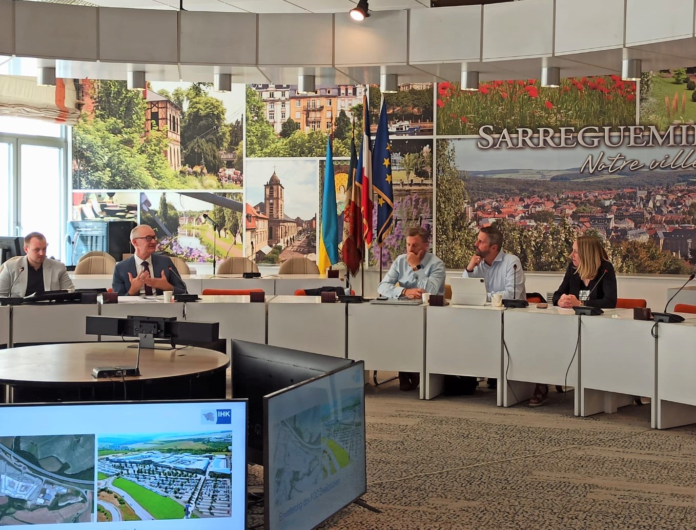 Saarländische Stadt- und Citymanager treffen sich zum grenzüberschreitenden Erfahrungsaustausch mit Kollegen aus Saargemünd